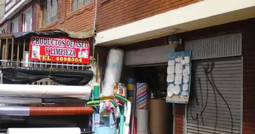 PRODUCTOS DE ASEO Y LIMPIESA DESECHABLES PRODUCTOS DE ASEO Y LIMPIESA DESECHABLES